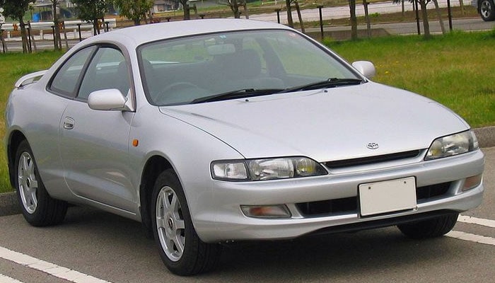 Toyota Curren Car Model Photo